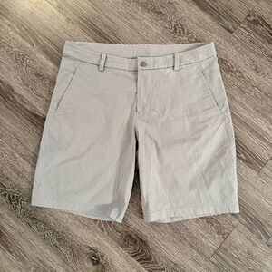 Lululemon Grid Grey Shorts